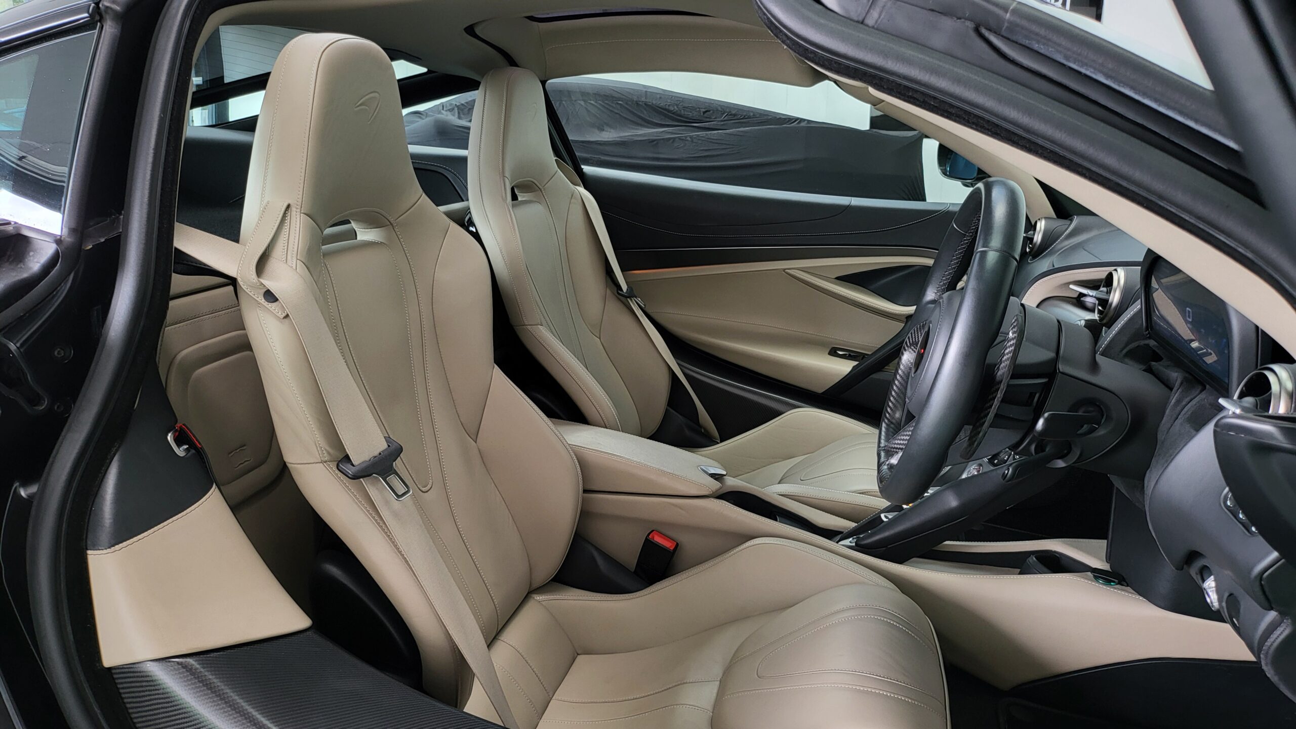 McLaren 720s Coupe SOLD
