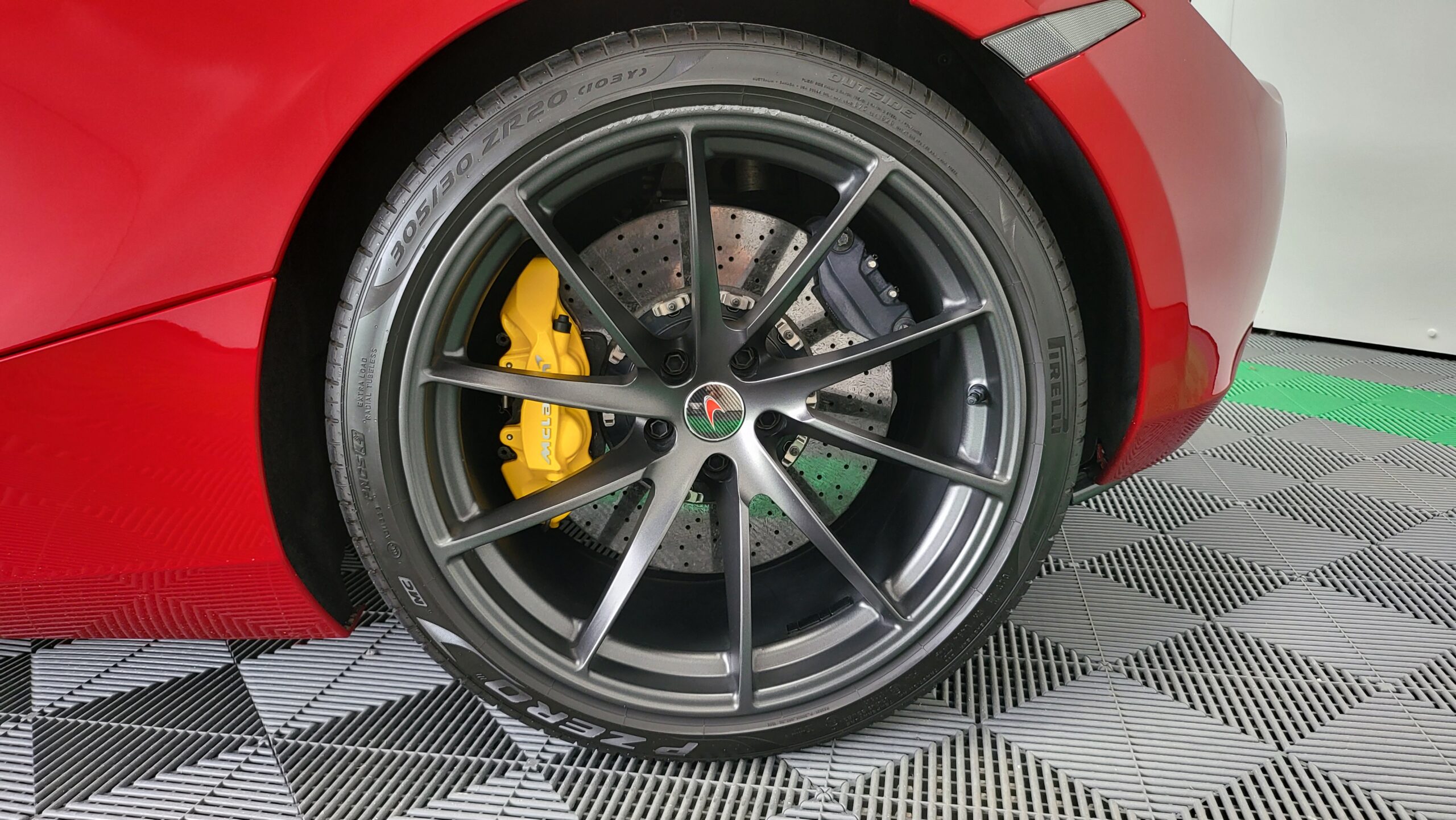 McLaren 720s Coupe SOLD
