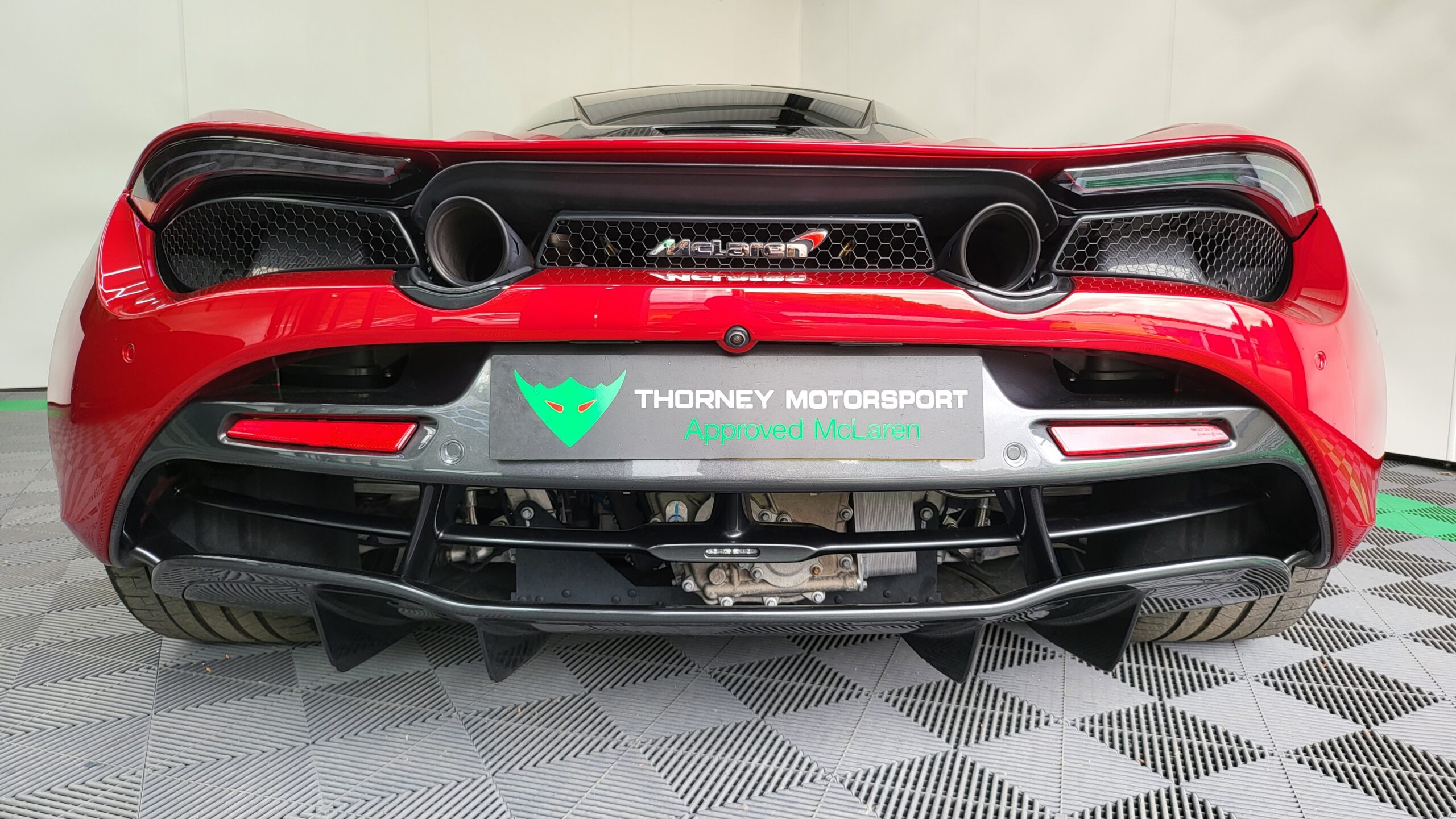 McLaren 720s Coupe SOLD