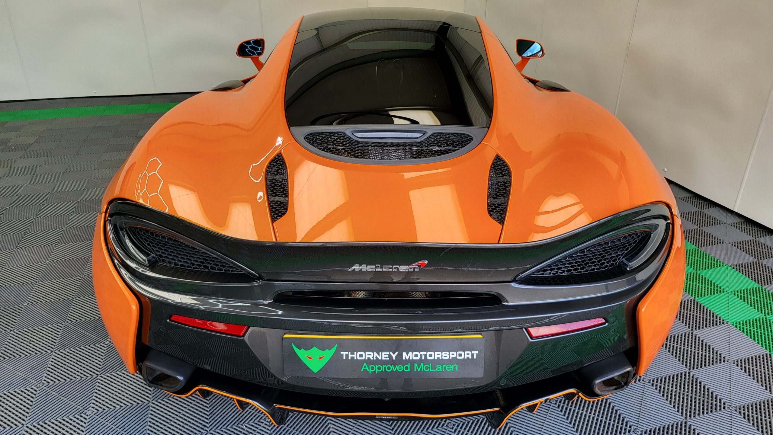 McLaren 570 GT