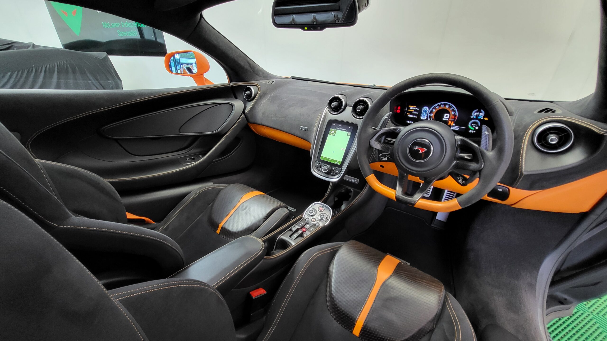 McLaren 570 GT