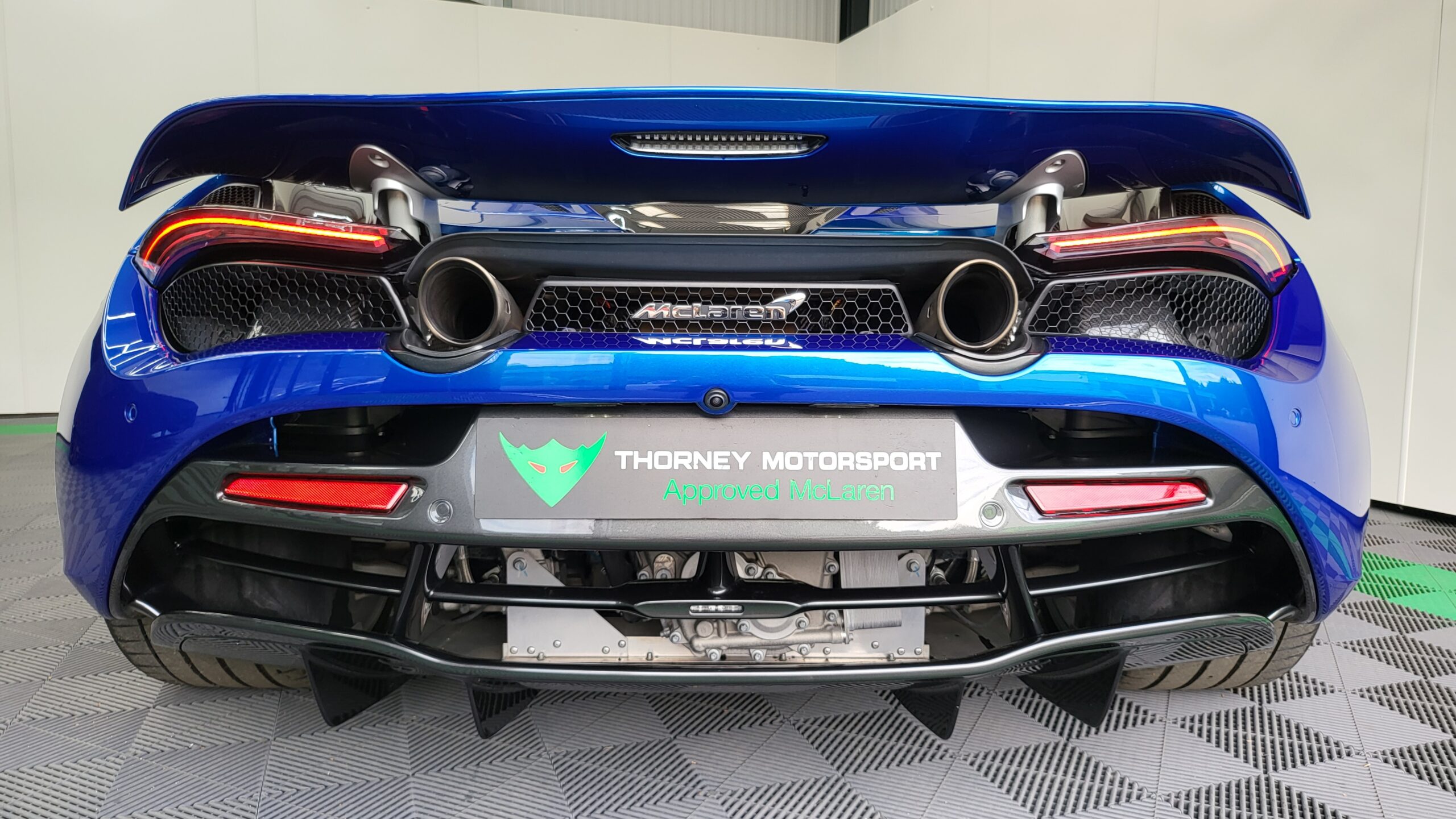 McLaren 720s Spider