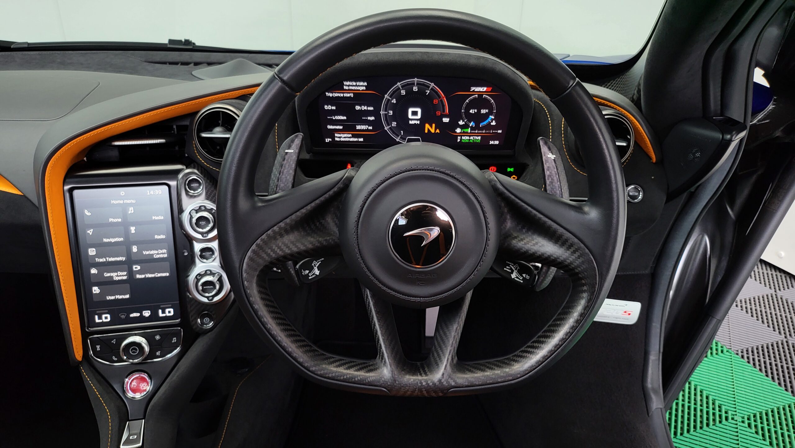 McLaren 720s Spider