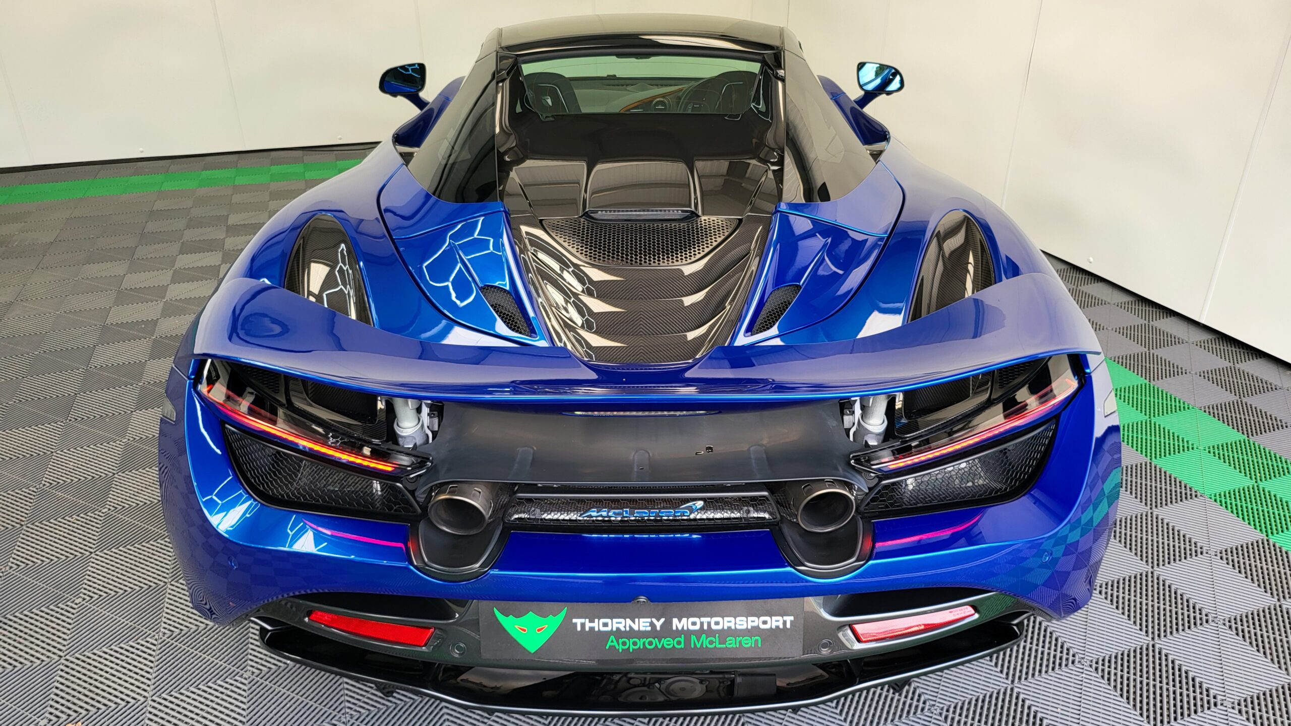McLaren 720s Spider