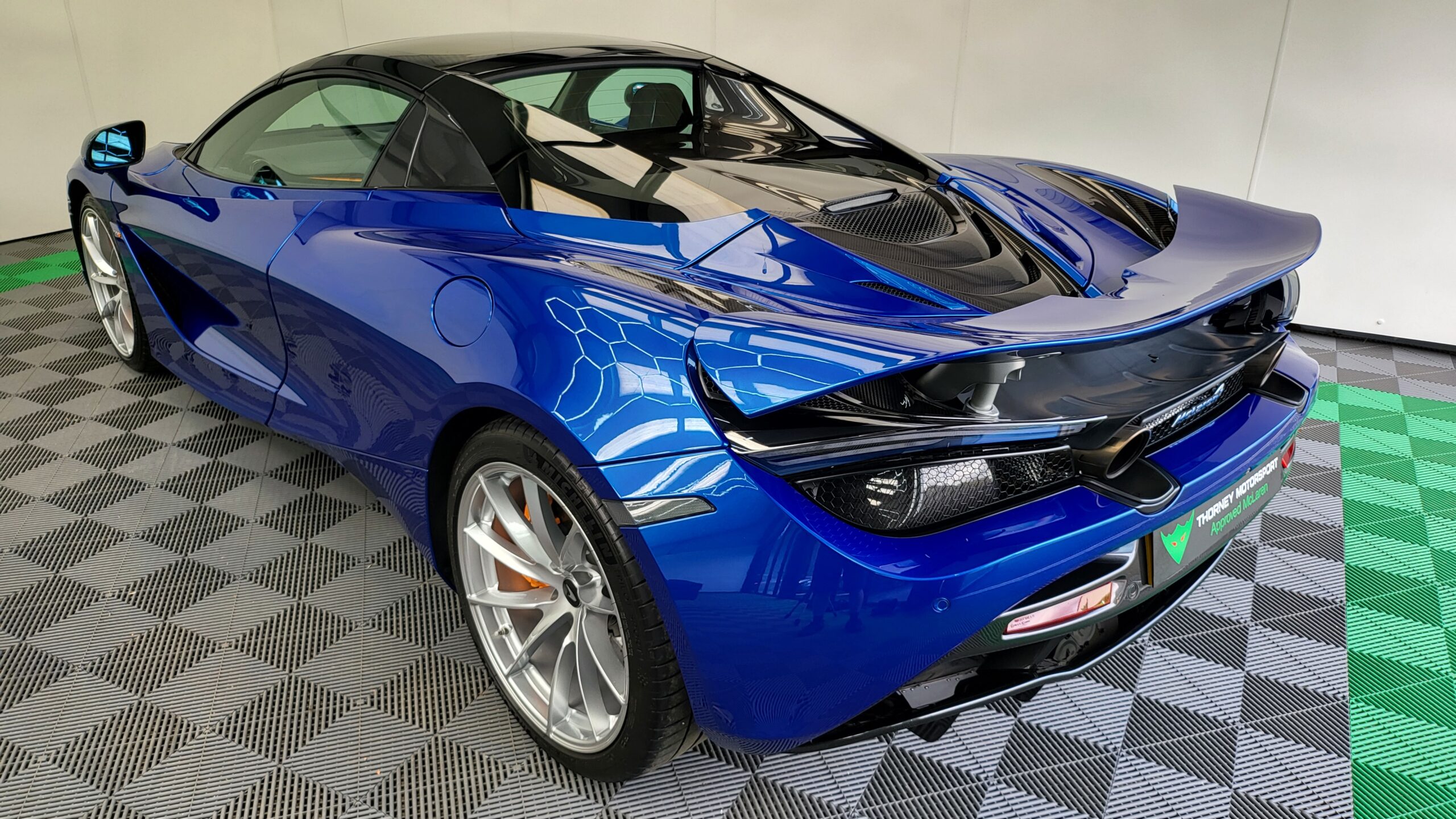 McLaren 720s Spider