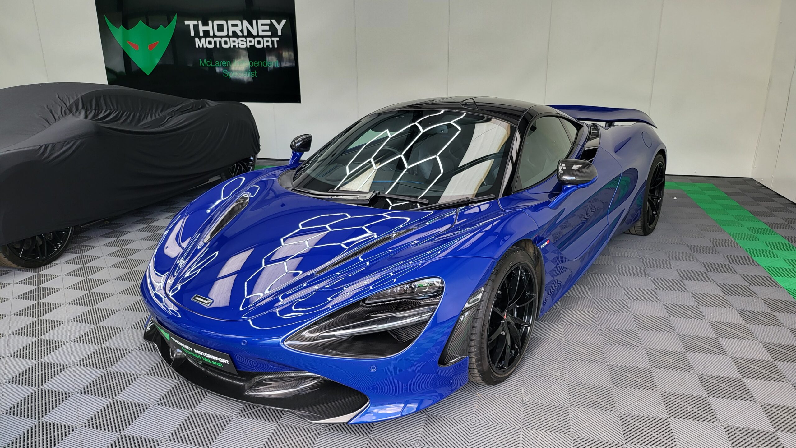 McLaren 720s Coupe SOLD