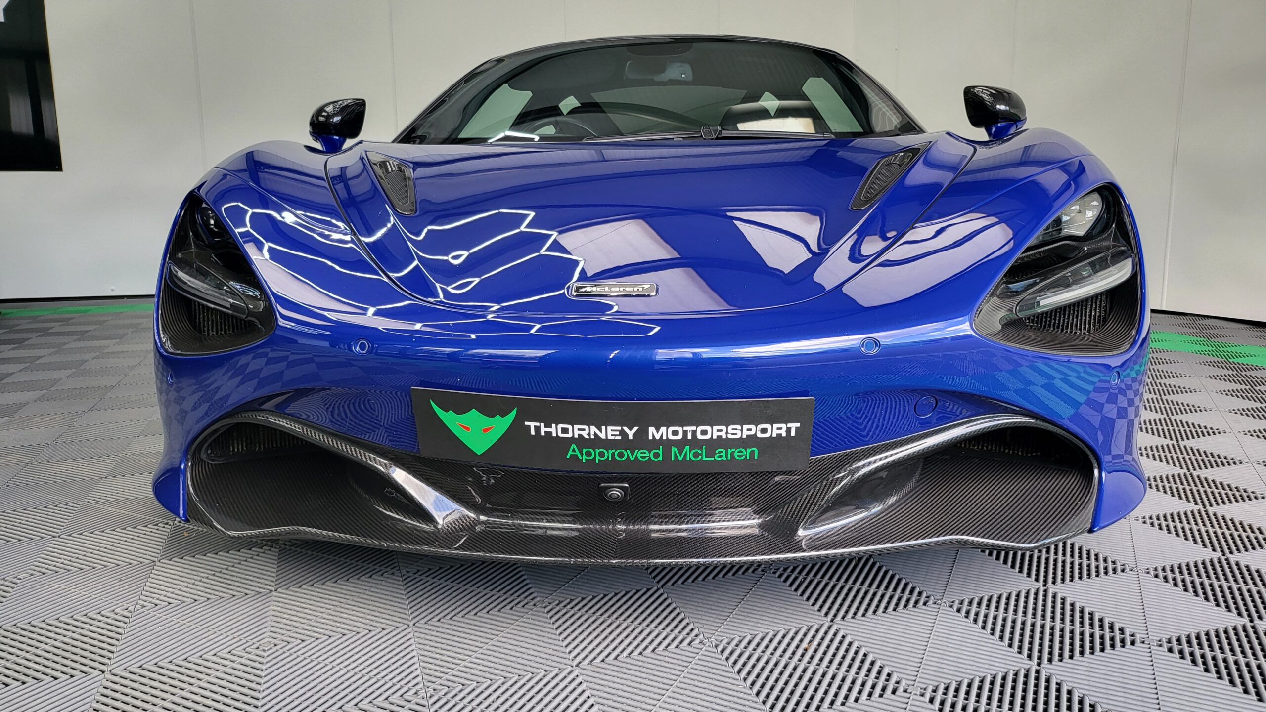 McLaren 720s Coupe SOLD