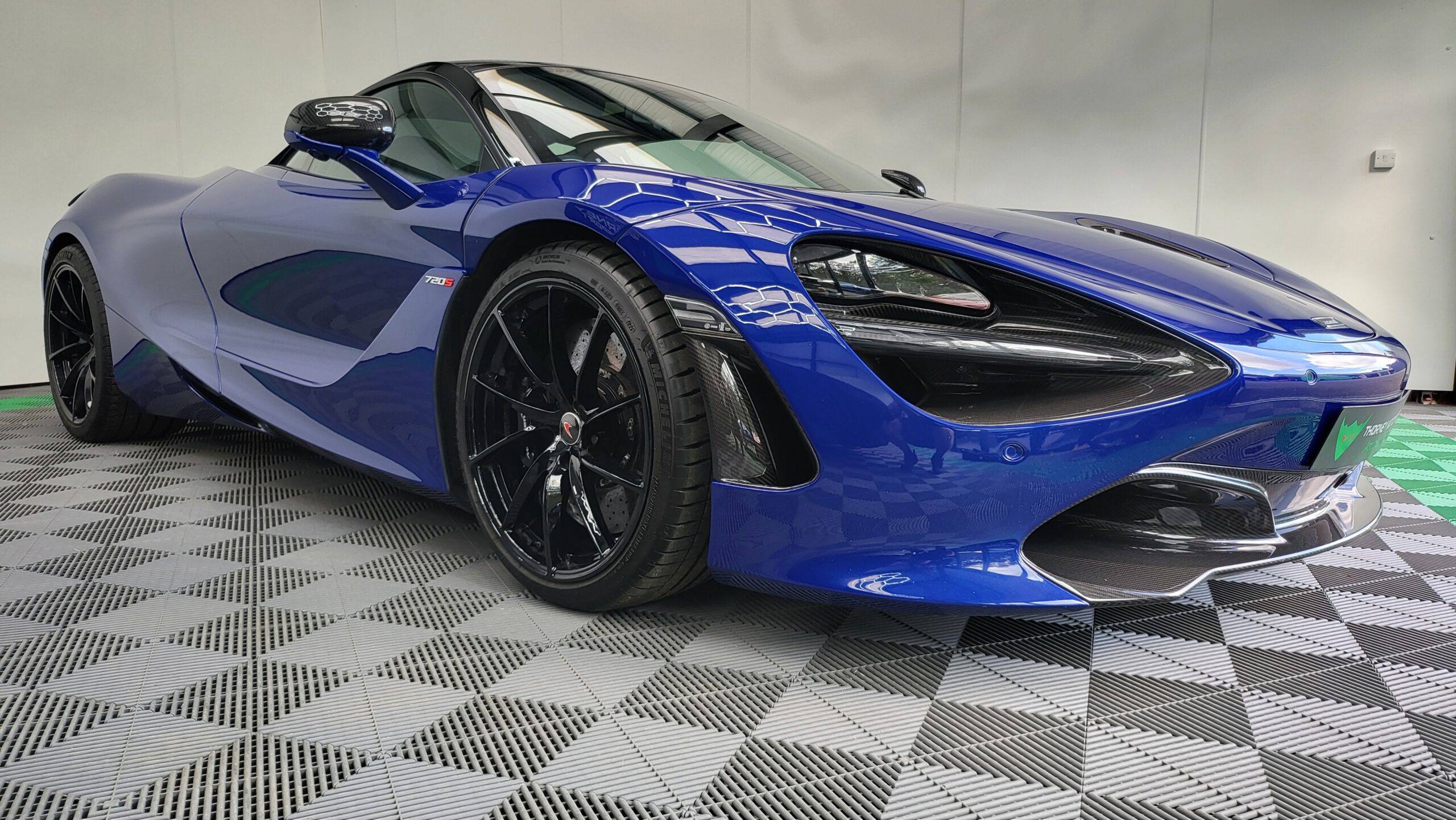 McLaren 720s Coupe SOLD