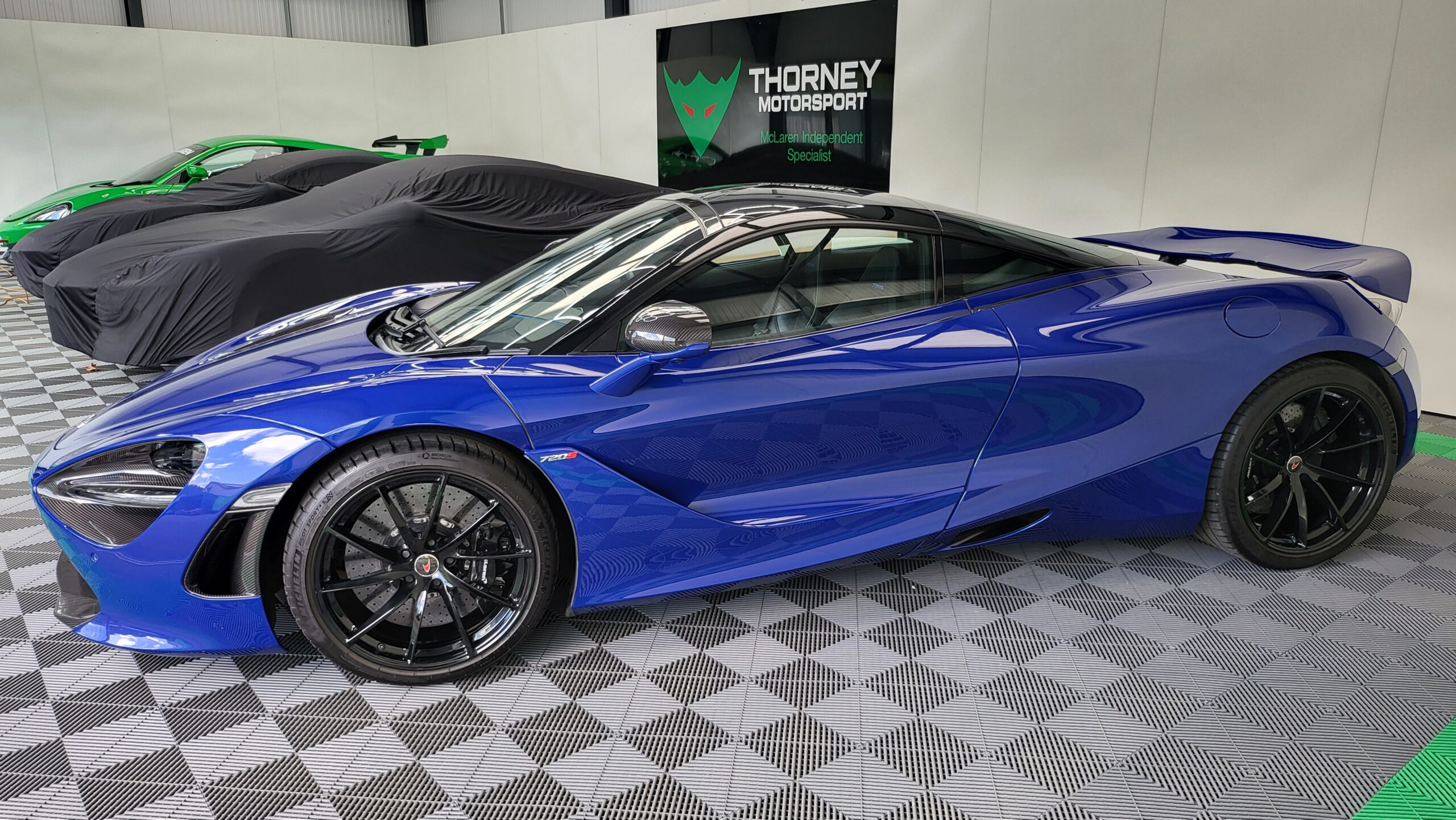 McLaren 720s Coupe SOLD