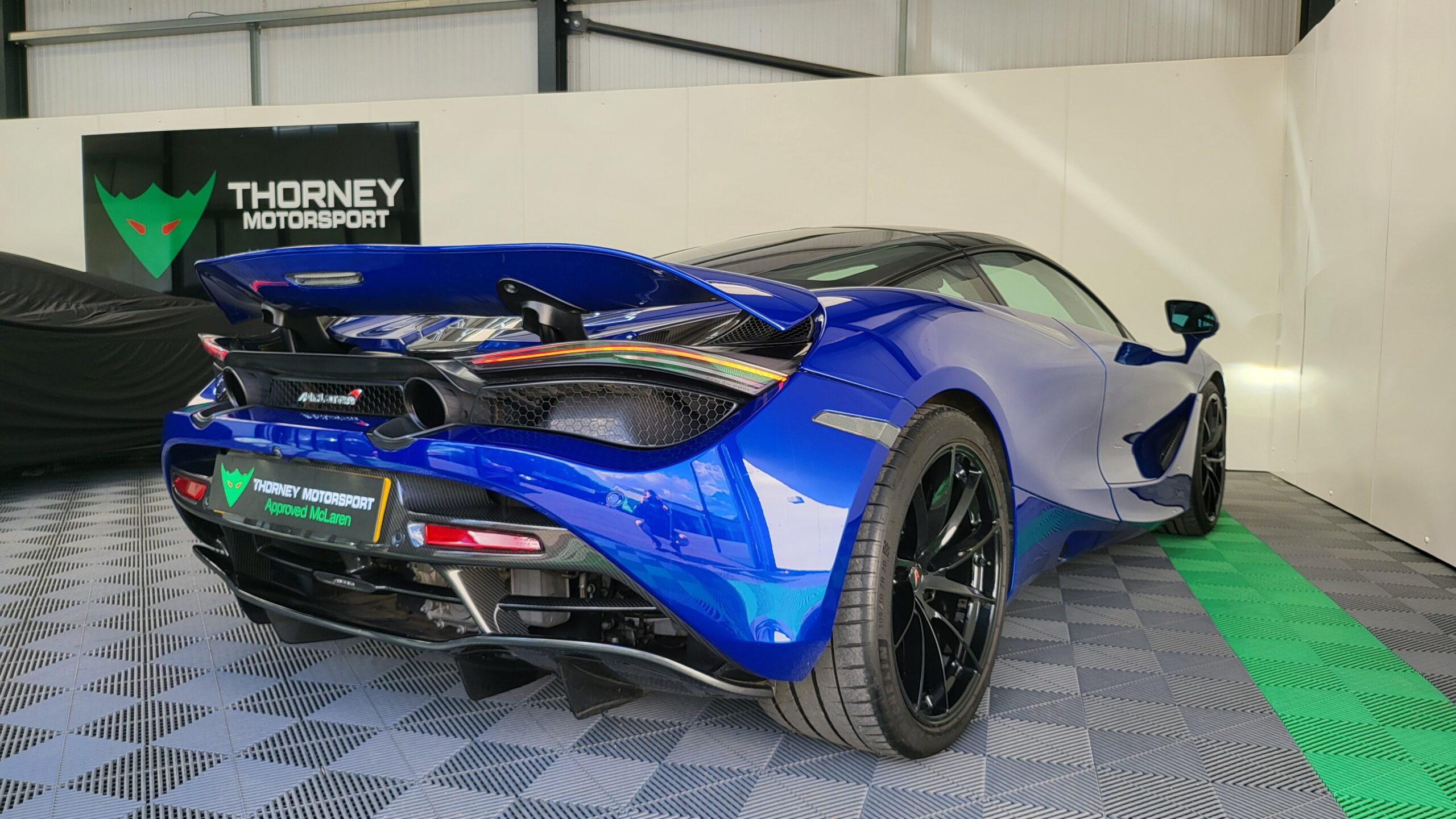 McLaren 720s Coupe SOLD