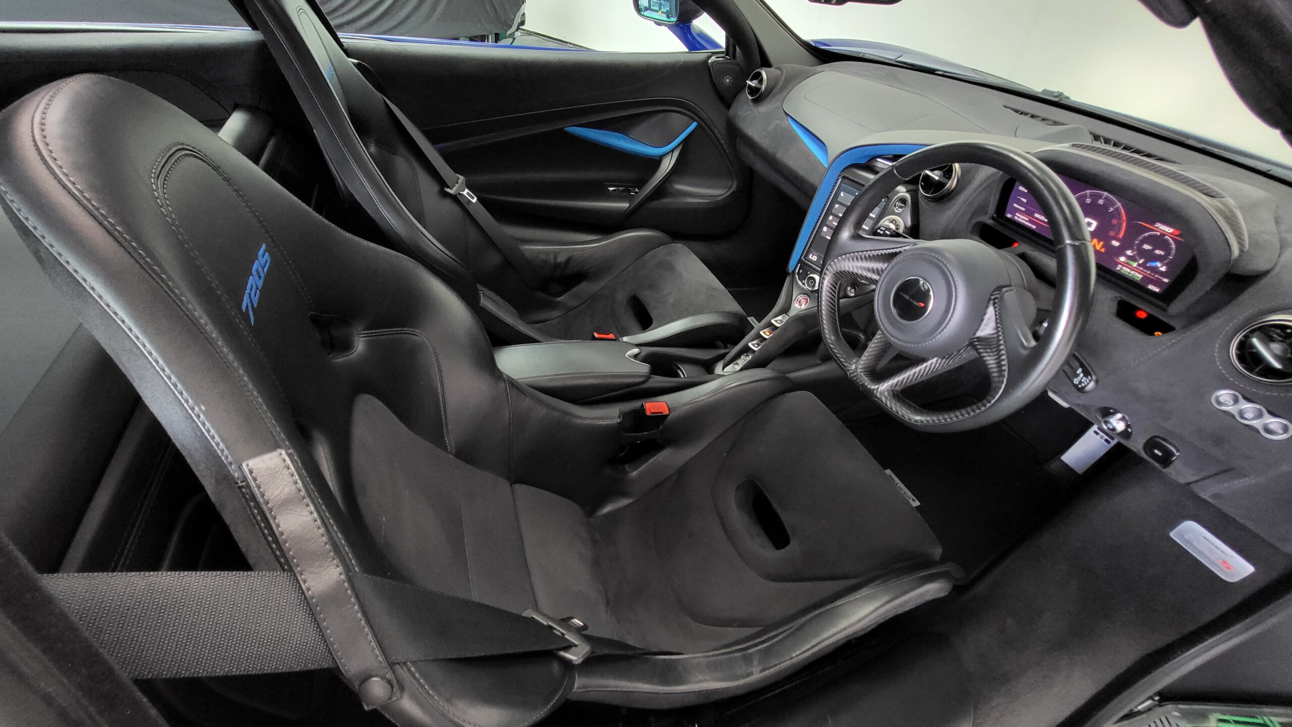 McLaren 720s Coupe SOLD
