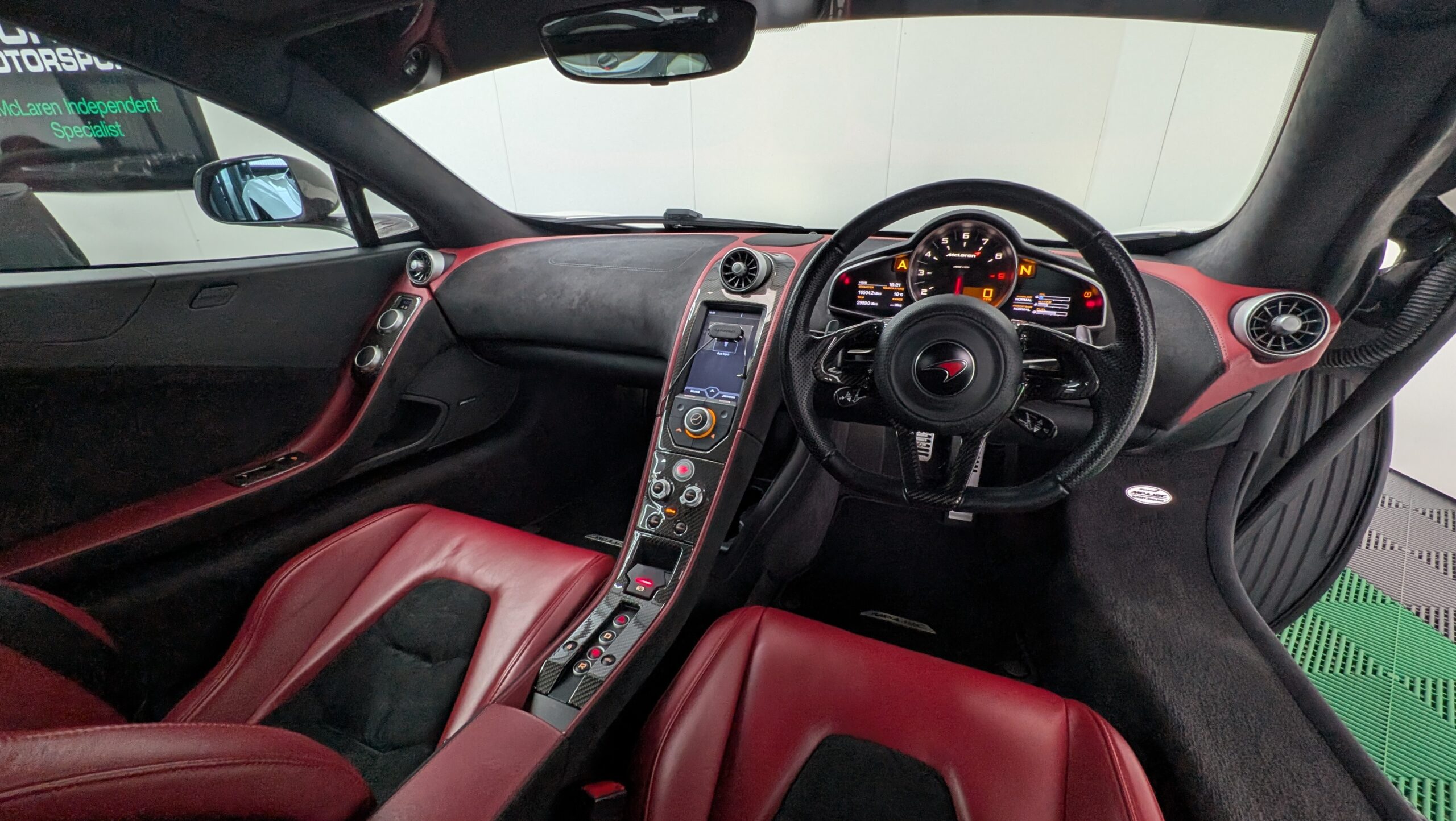 McLaren 12c Coupe